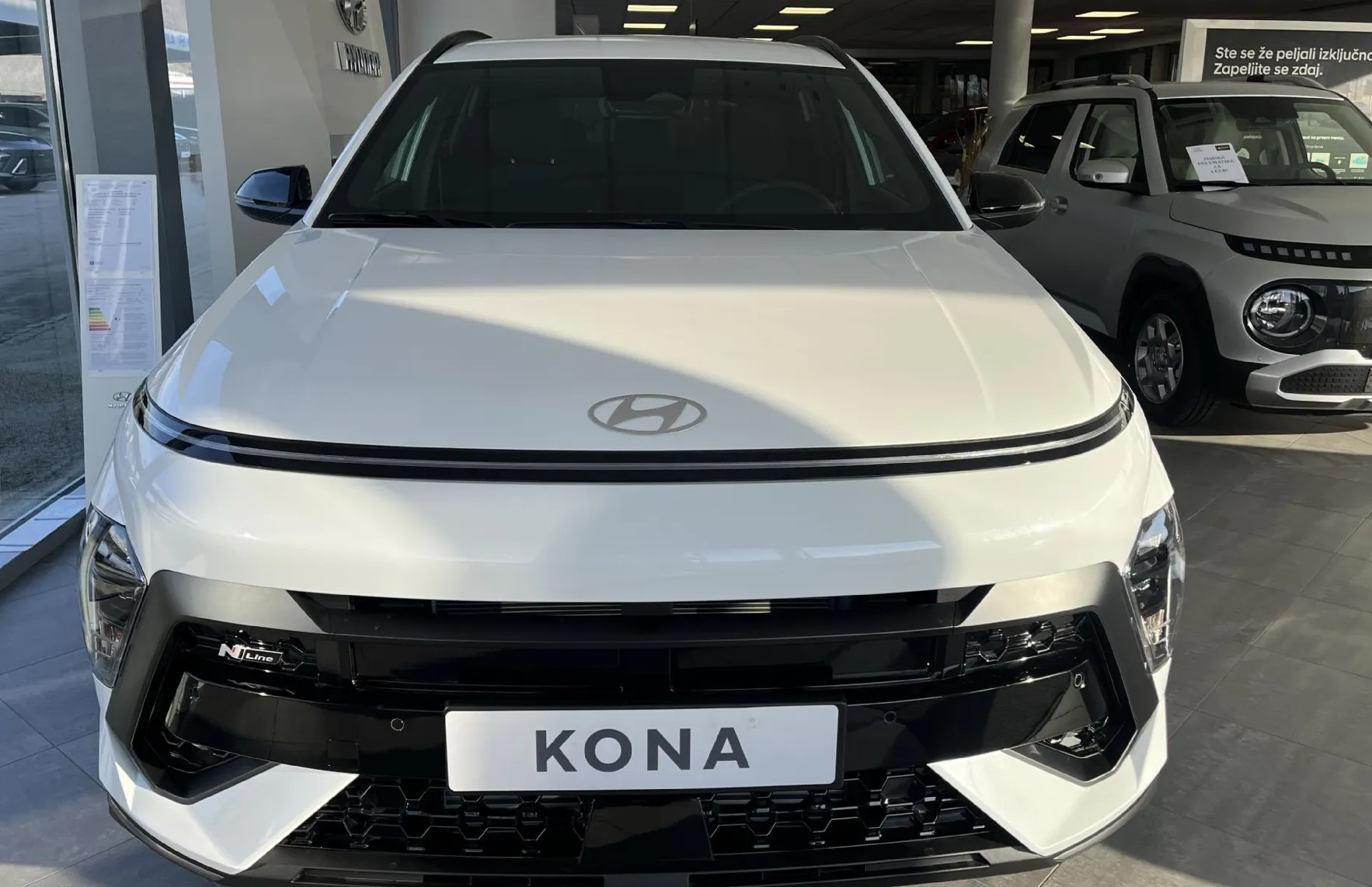 Zunanja slika - Hyundai Kona - 1.6 T-GDI 138 Premium DCT - 2