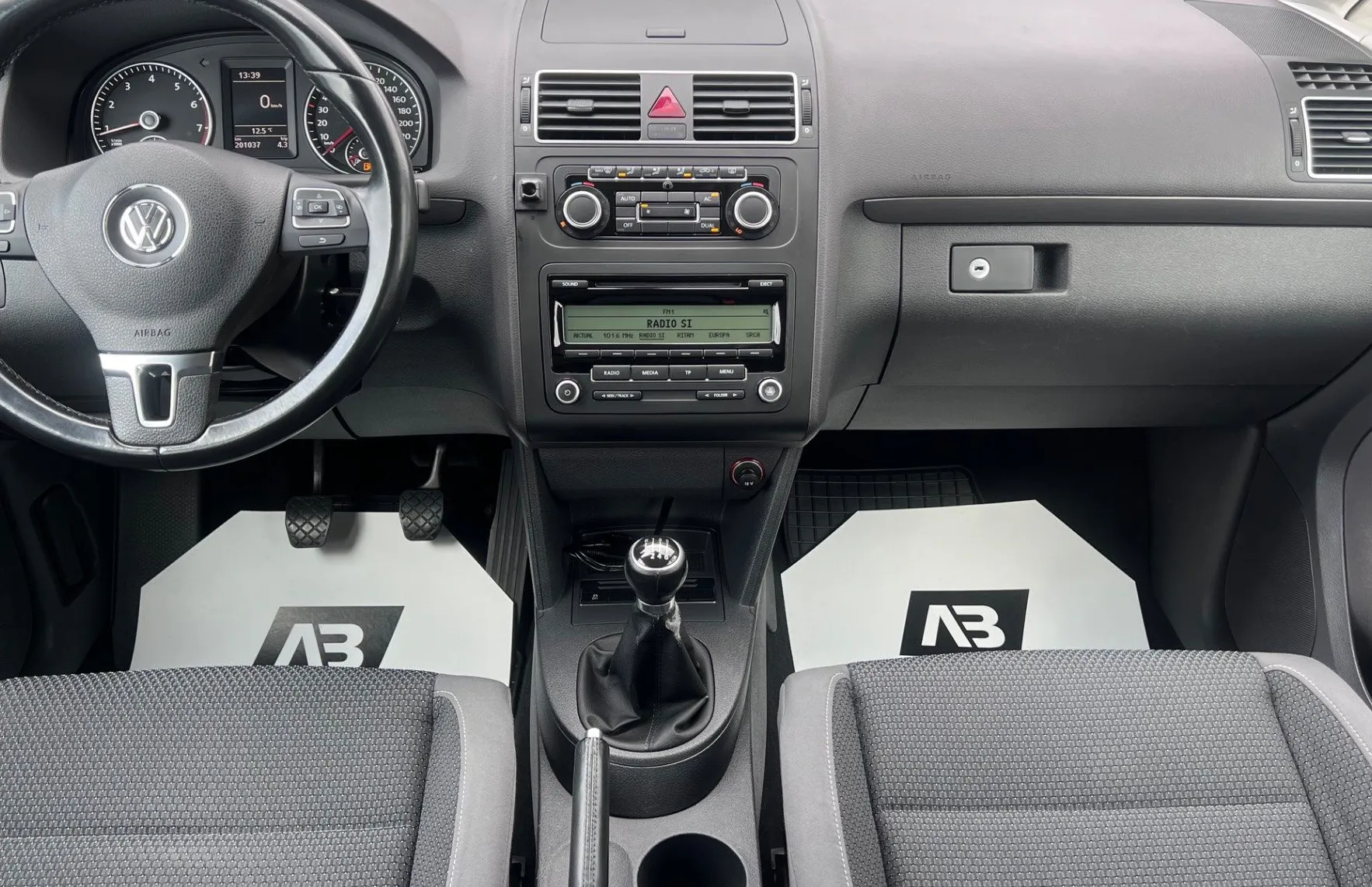 Zunanja slika - VW Touran - 1.2 TSI Comfortline+PDC+TEPM+BLUETOOT... - 13