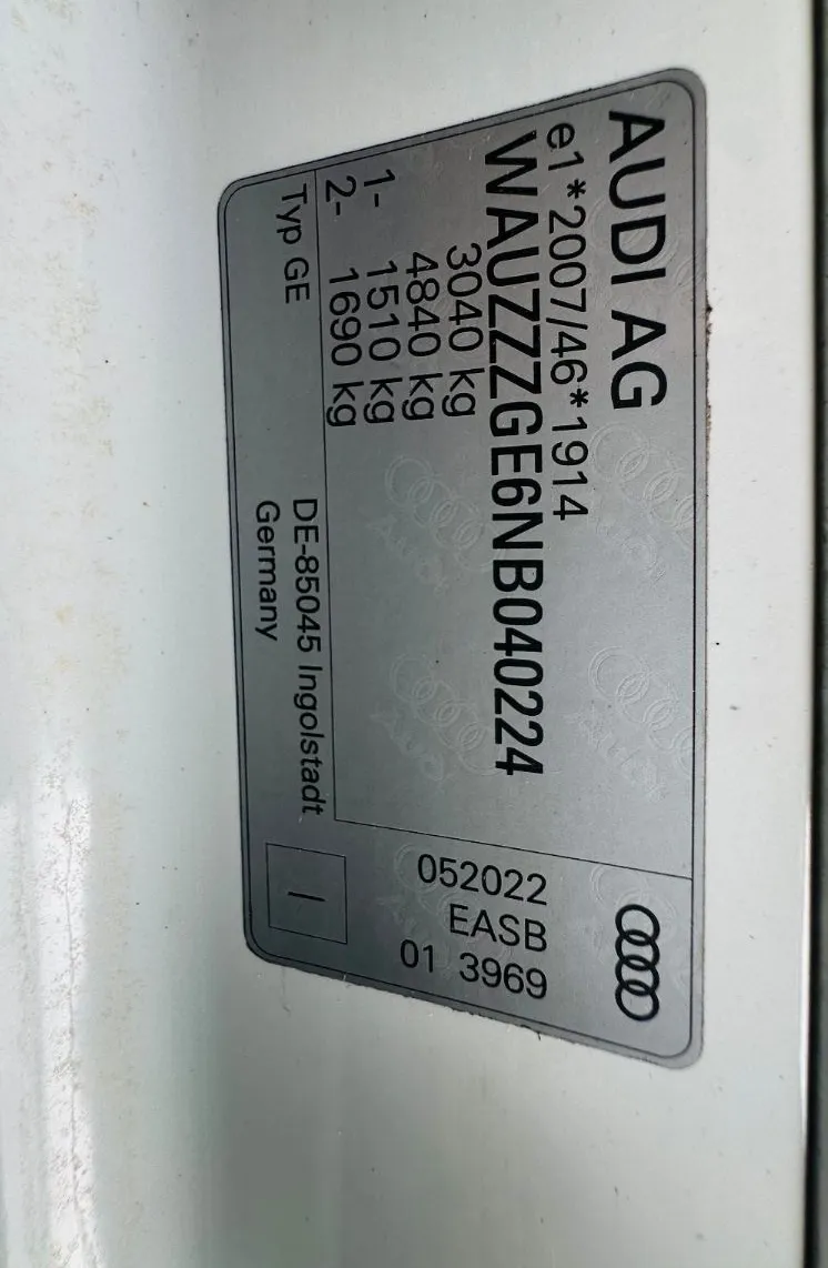 Zunanja slika - Audi e-tron - Audi  50 quattro S line.NEMŠKI+4ALU.USNJE - 12