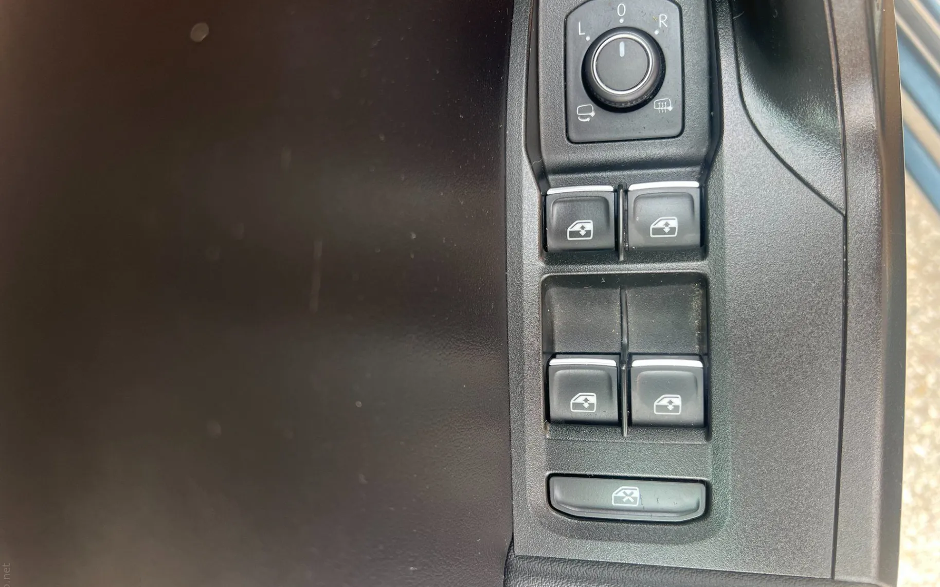 Zunanja slika - Seat Leon - ST 2.0 TDI FR DSG.NEMŠKI+4ALU.PANORAMA.GRE.SEDEŽEV - 11