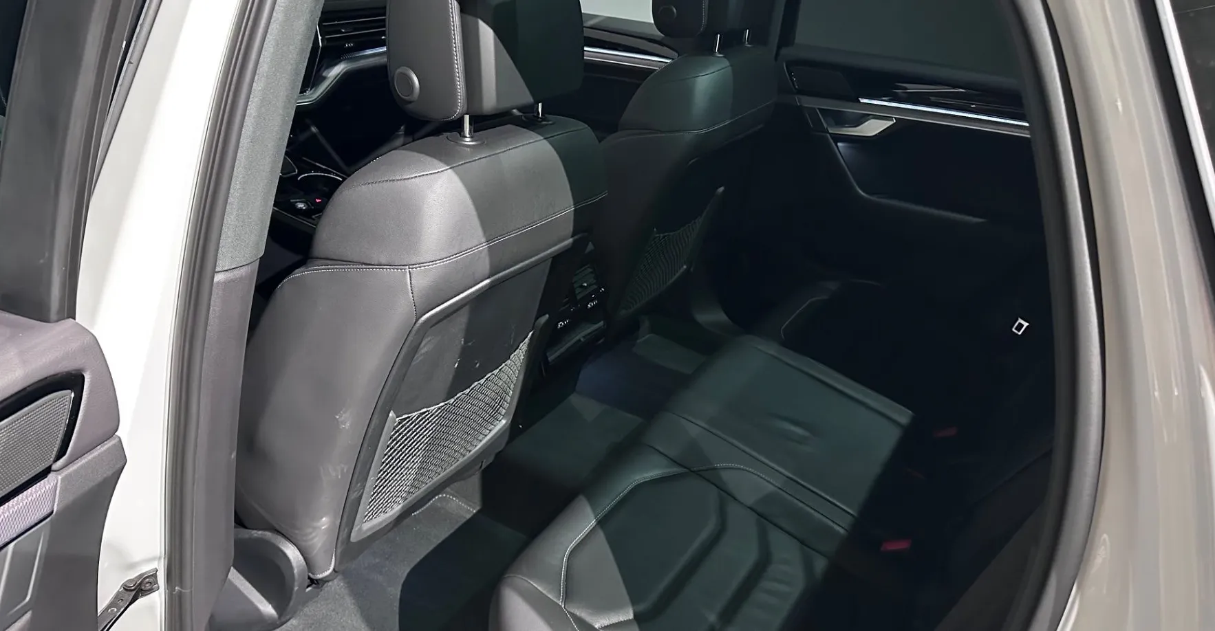 Zunanja slika - Volkswagen Touareg - 4motion V6 TDI BMT R-Line Tiptronic-VK-ZRAČNO-PANO - 12