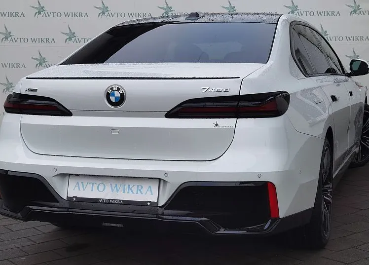 Zunanja slika - BMW Serija 7 - : 740d xDrive M Sport CRYSTAL•HEAD•ACC•HLAJ-SED•360• - 4