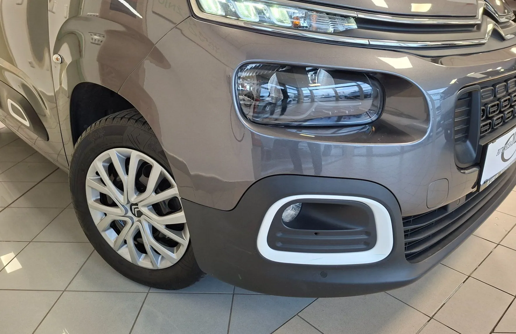 Zunanja slika - Citroën Berlingo - 1.5 BlueHDi 130 S S XL-1.LASTNIK-SLO-ODLIČEN - 18