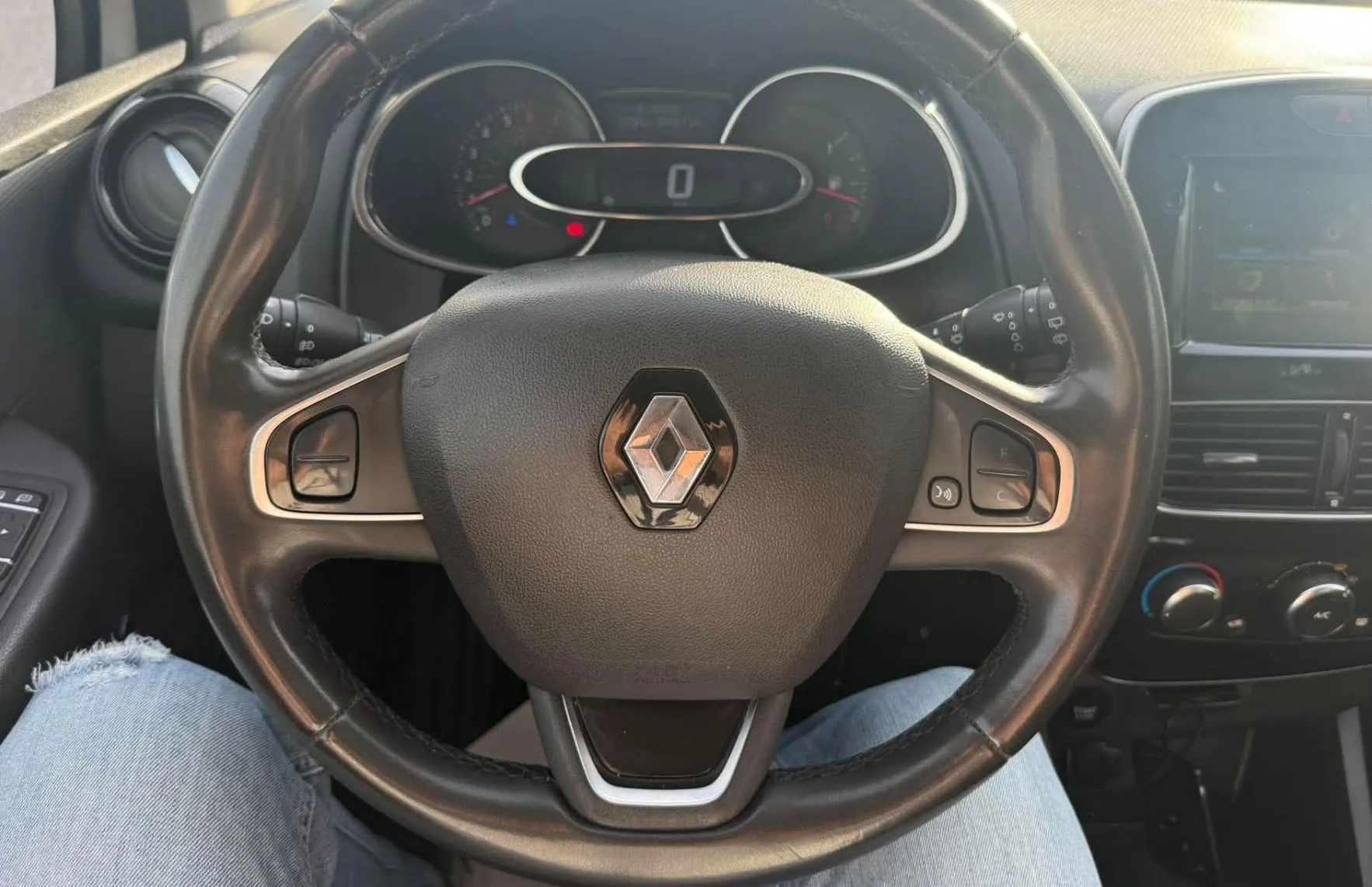 Zunanja slika - Renault Clio - TCe 75 Generation - 11