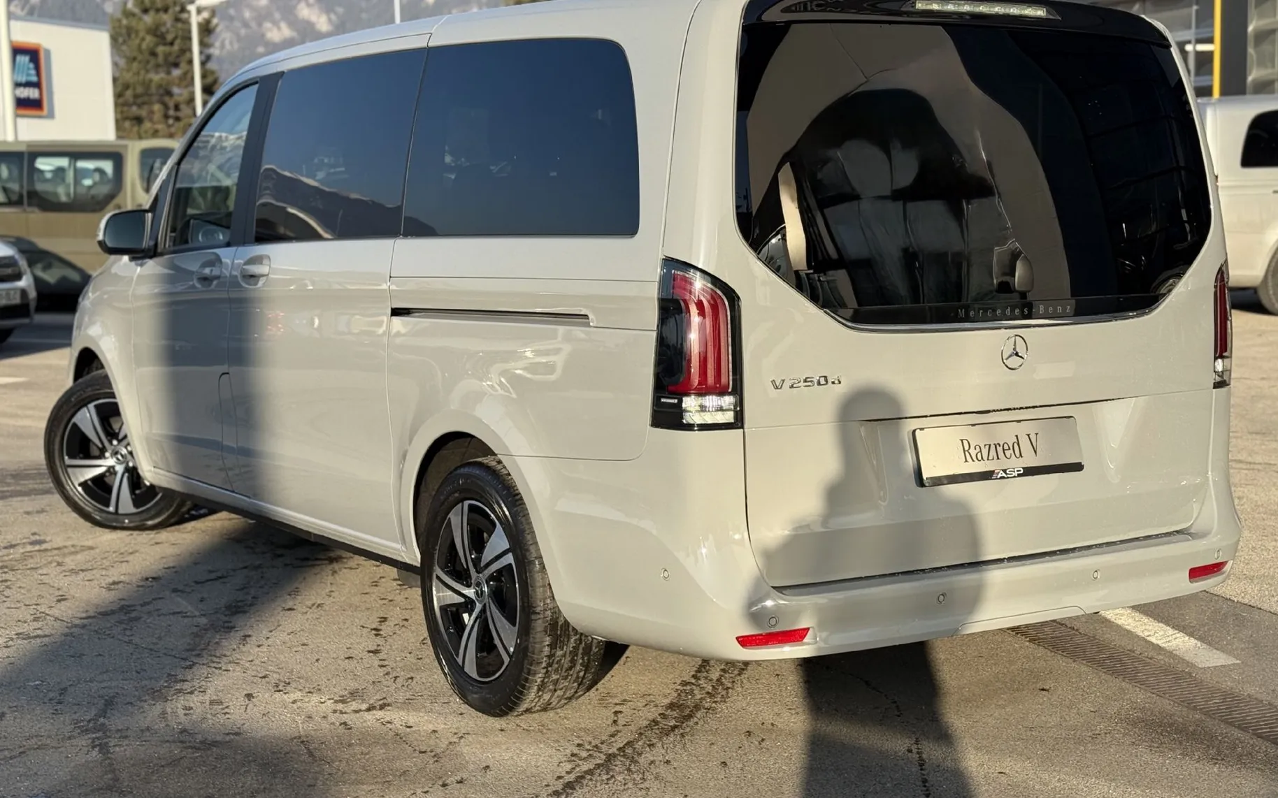 Zunanja slika - Mercedes-Benz V-Razred - V 250 d Style dolgi - 4