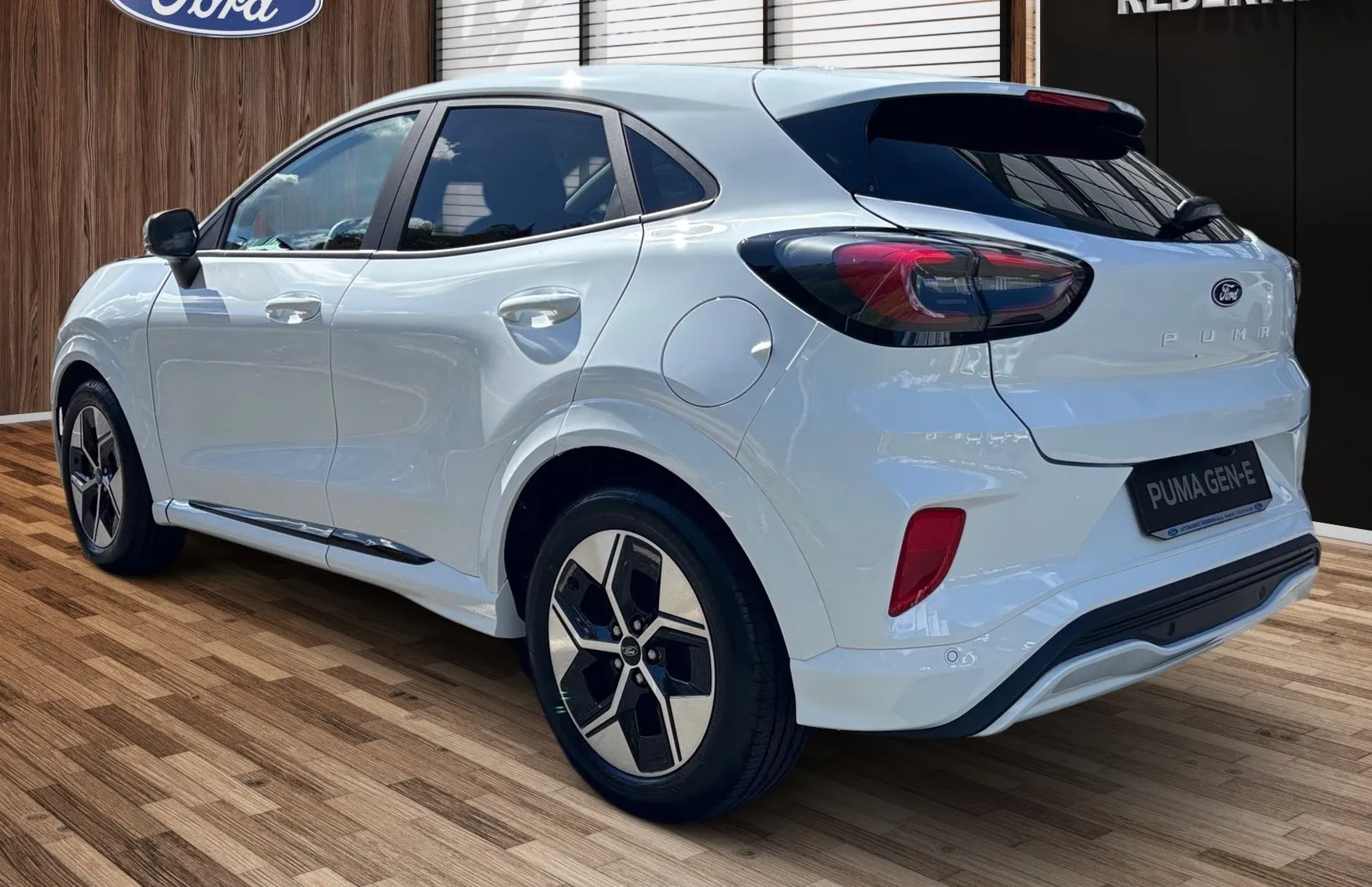 Zunanja slika - Ford Puma - GEN-E 43 kWh 168KM A1 - 5