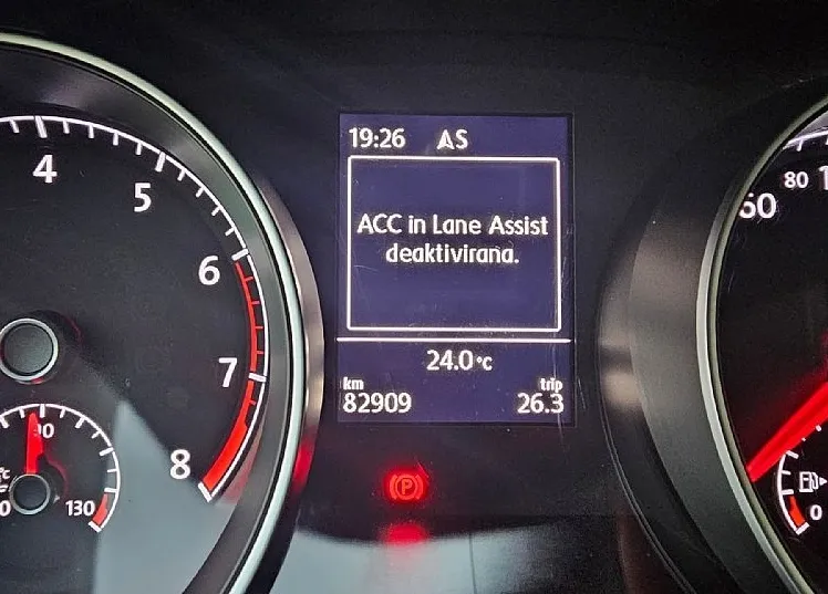 Zunanja slika - VW Golf - Variant 1.0 TSI-IQ.DRIVE-A.PARKIRANJE-2X.KLIMA-LINE.A-GR.S - 13