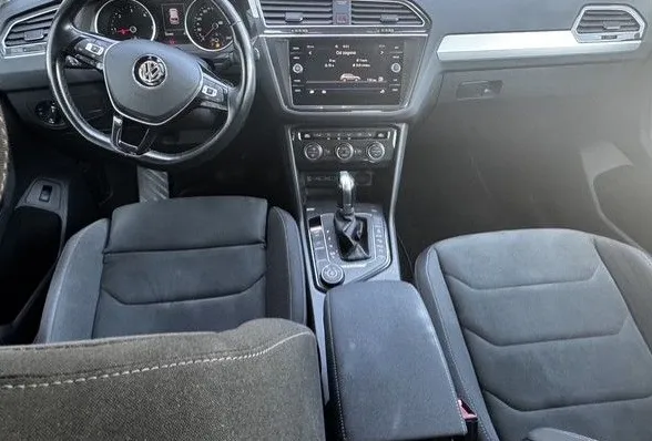 Zunanja slika - Volkswagen Tiguan - 4motion 2.0 TDI BMT Comfort Edition DSG - 6