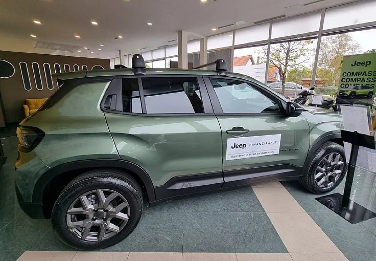 Zunanja slika - Jeep Avenger - 1.2 E-DCT6 MHEV 110 Altitude - 5