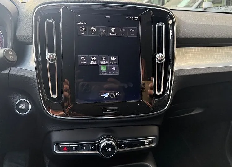 Zunanja slika - Volvo XC40 - D3 AUT LED velik servis - 15