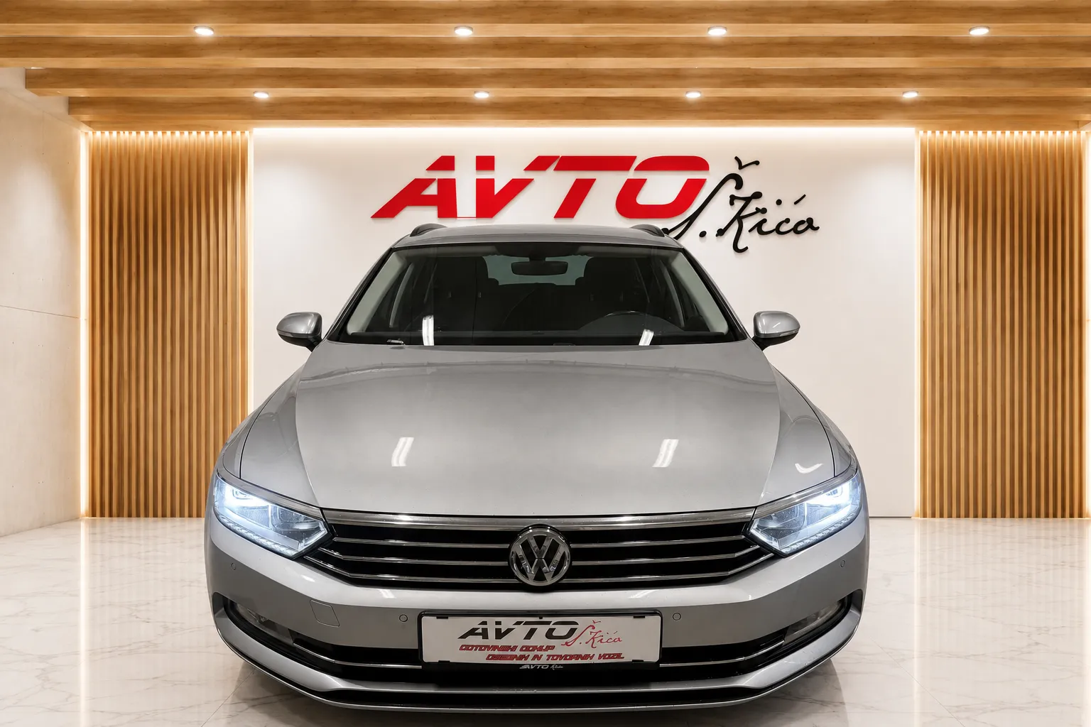 Notranja slika - VW Passat Variant - 2.0 TDI-DSG-VIRTUAL-FULL LED-KAMERA-RADAR TEM-NA.. - 7