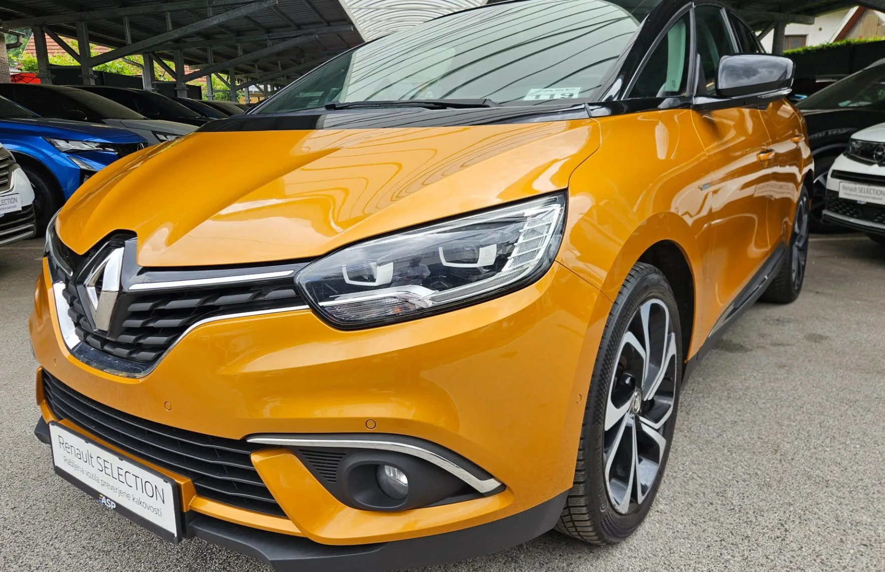 Zunanja slika - Renault Scénic - Scenic Bose Edition 1.7 dCi - 1