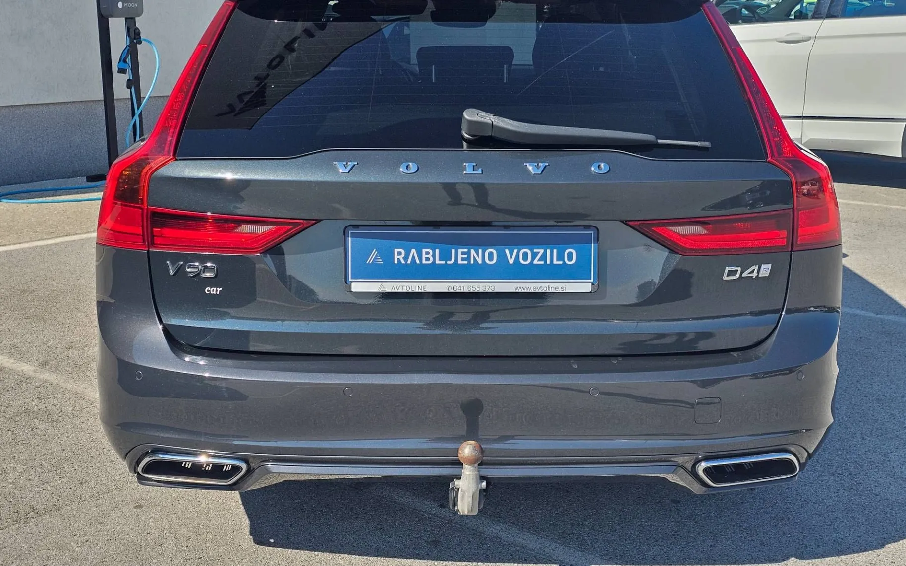 Zunanja slika - Volvo V90 - D4 A R-Design ACC FULL LED VL.KLJUKA VIRTUAL 18C.. - 7