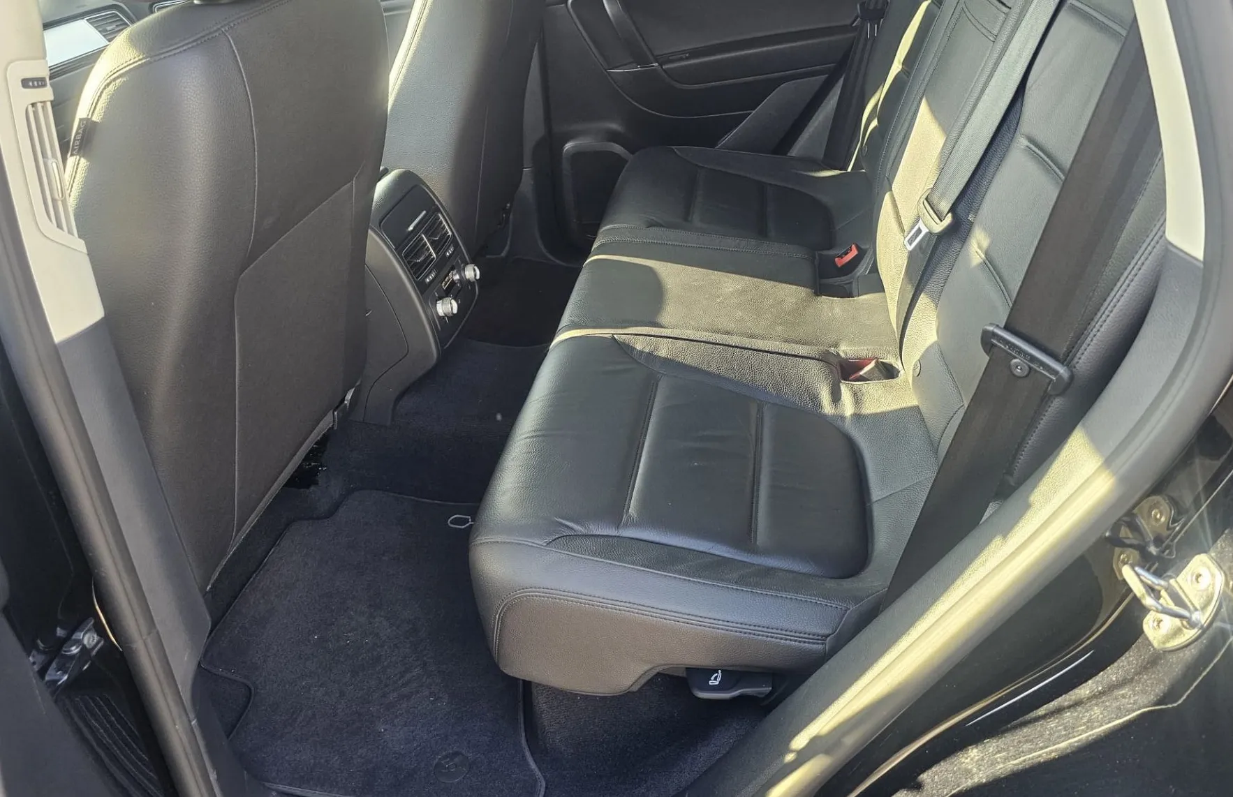 Zunanja slika - Volkswagen Touareg - 4motion V6 TDI Tiptronic|Xenon|Zračno vzmet|kljuka - 9