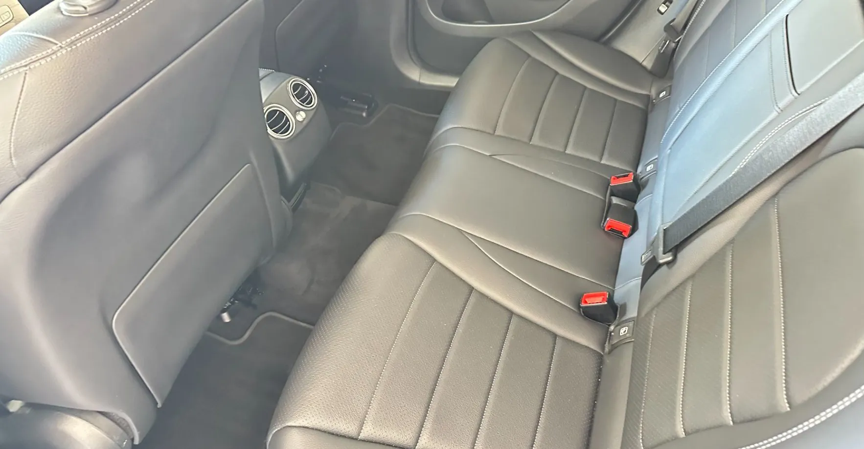 Zunanja slika - Mercedes-Benz GLC-Razred - GLC 250 4MATIC AMG Avt.NEMŠKI.KAMERA.NAVI.USNJE - 12