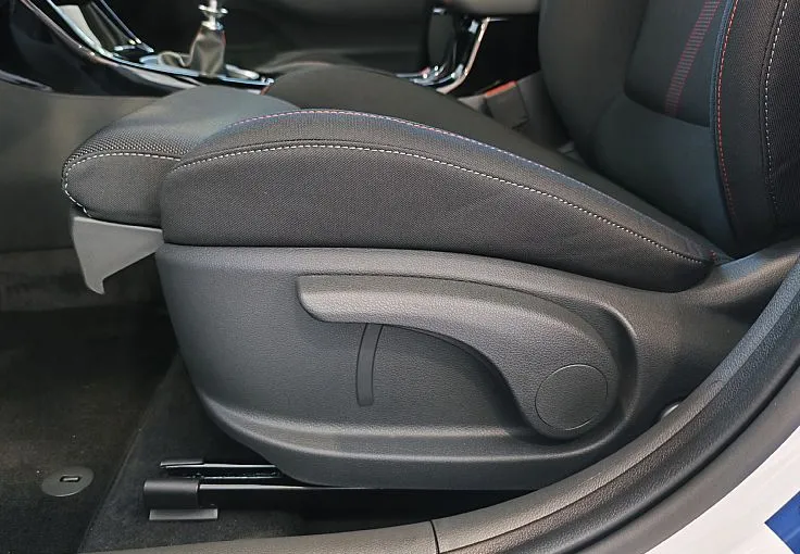Zunanja slika - Hyundai i30 - 1.6 T-GDI PREMIUM N-LINE-WINTER-REZ.KOLO-VIDEO - 10