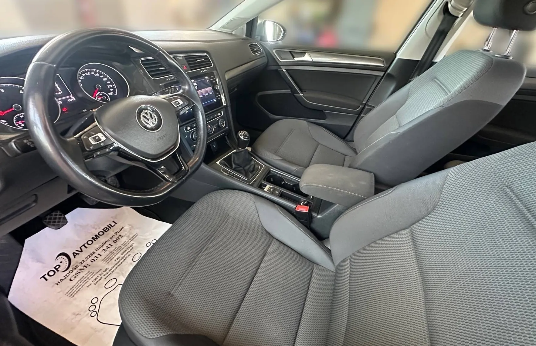 Zunanja slika - VW Golf - 1.6 TDI SLOVENSKI AKTIVNI TEMPOMAT GR.SEDEŽEV TOP - 14
