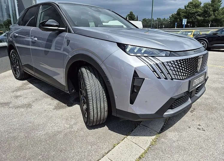 Zunanja slika - Peugeot 3008 - GT Hibrid 145 €6.4 - 4