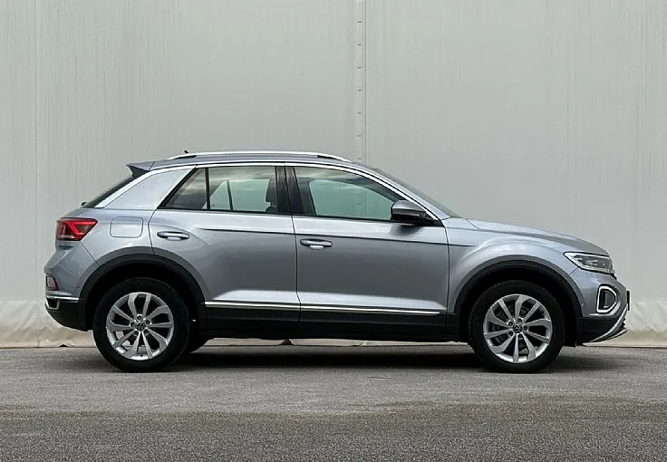 Zunanja slika - Volkswagen T-Roc - 1.5 TSI avt. Style KAMERA - 3