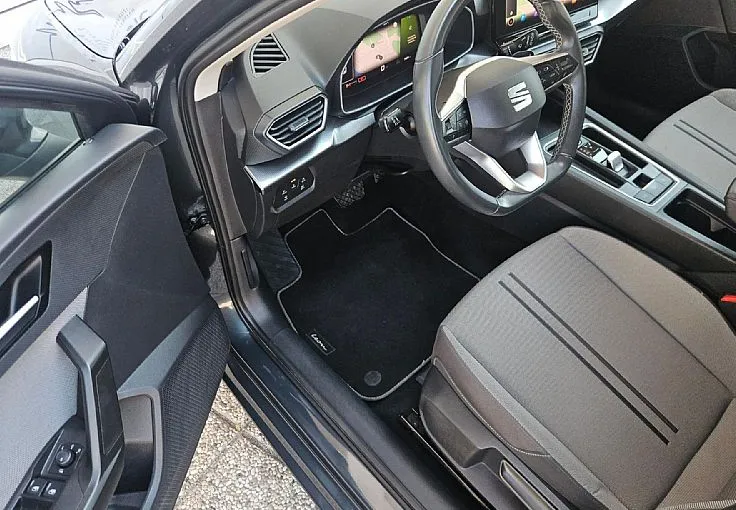 Zunanja slika - Seat Leon - 1.5 eTSI 150ks DSG °1.LASTNIK° °FULL LED°°VIRTUAL° - 8