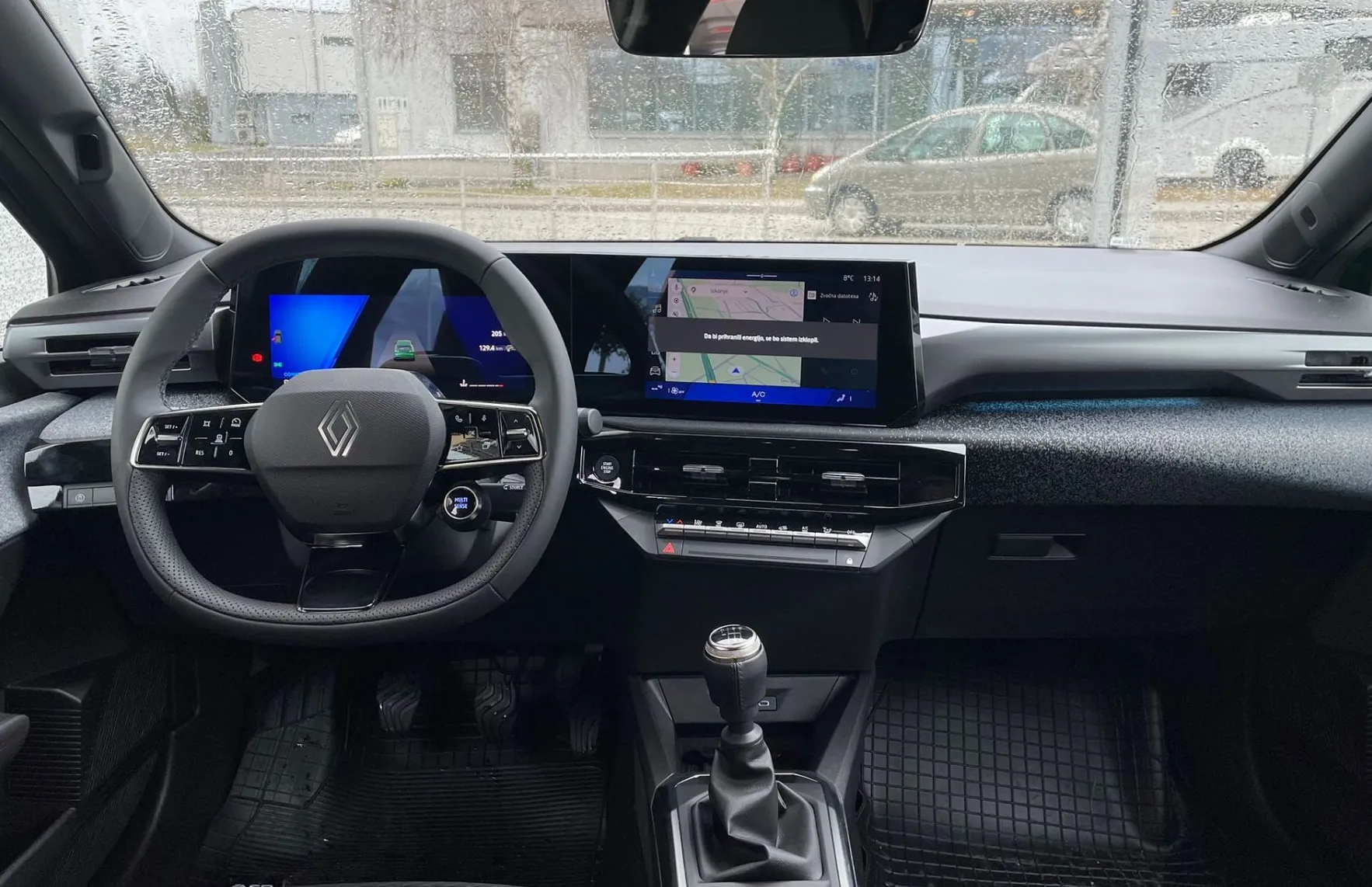 Zunanja slika - Renault Clio - techno TCE 115 - Paket Zima - 9