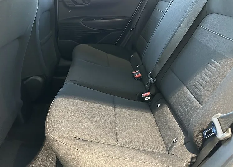 Zunanja slika - Hyundai Bayon - 1.0 T-GDI 90 COMFORT - ACC. WINTER I.. rg - 10