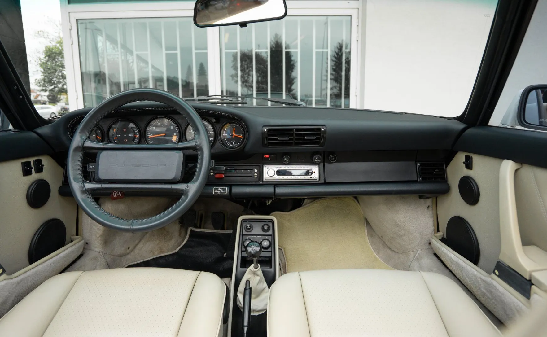 Zunanja slika - Porsche 911 Cabriolet - Carrera 3.2 1988 čudovit primerek - 9