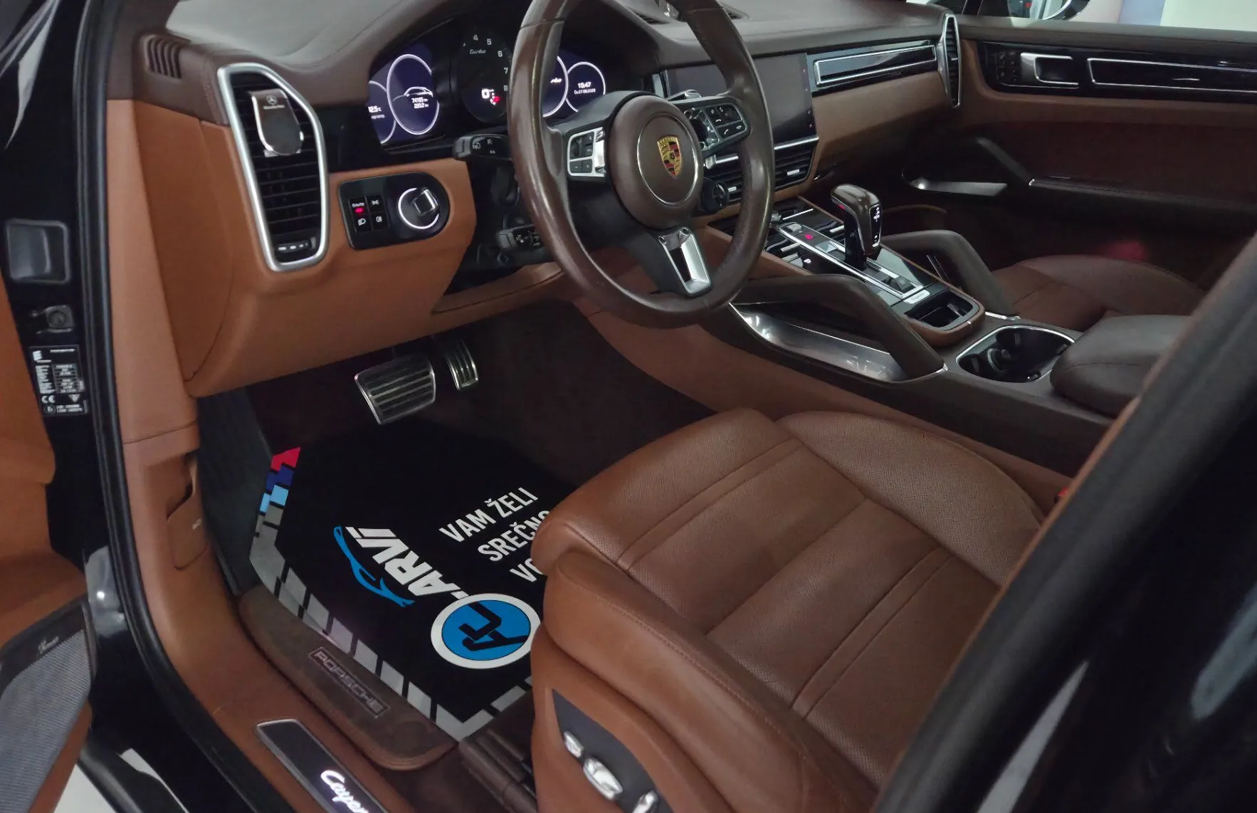 Zunanja slika - Porsche Cayenne - Coupe TURBO-4.0-NIGHT-SOFT-KLJUKA-KAM360-PANO-HUD-WEBAST - 12