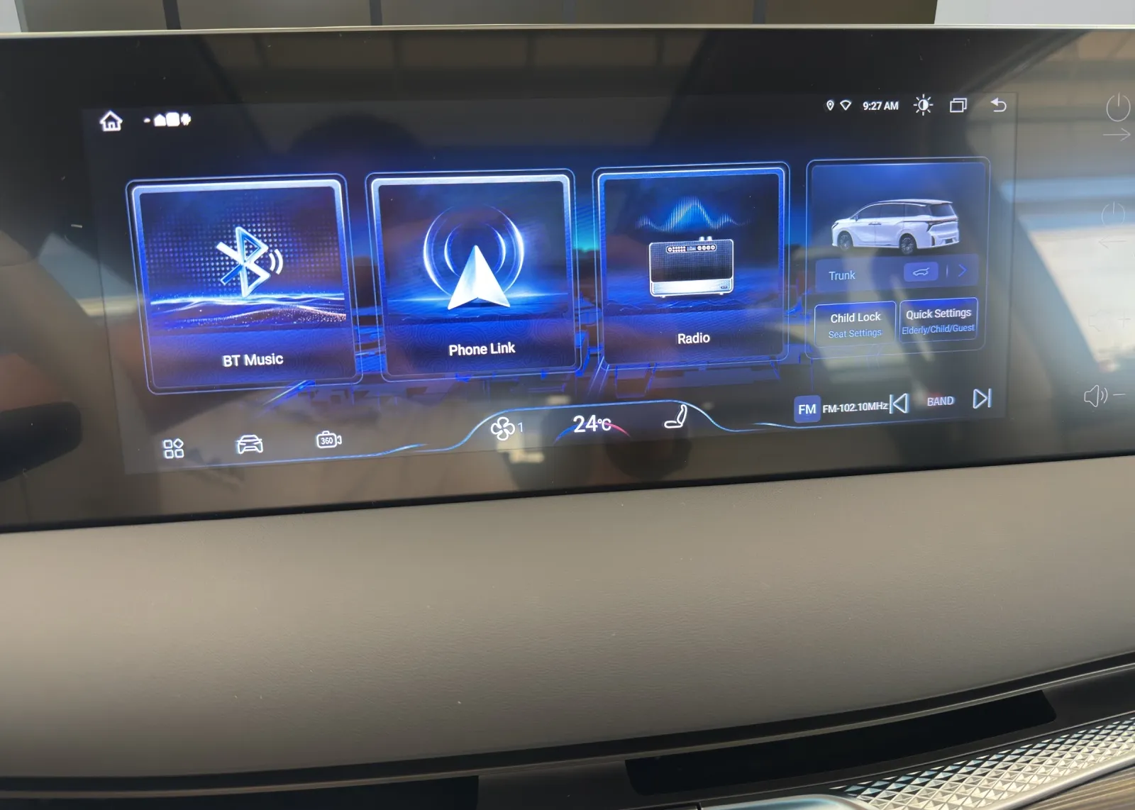 Zunanja slika - Forthing V9 - 1.5T PHEV + HUD + BLIS + RADAR+ PANORAMA + 7SEDEŽI - 7