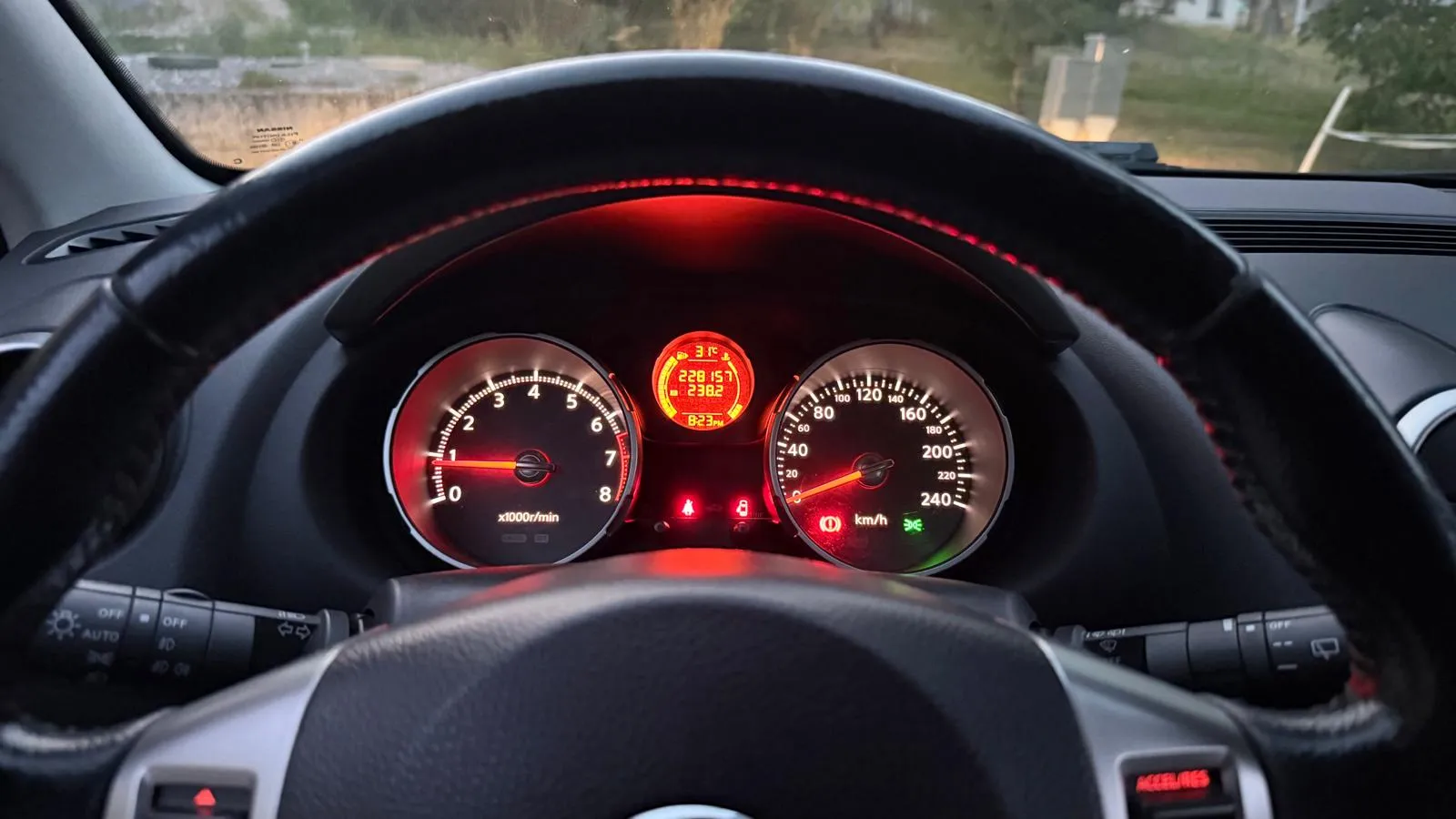 Notranja slika - Nissan Qashqai - 1,6 16V Visia - 13