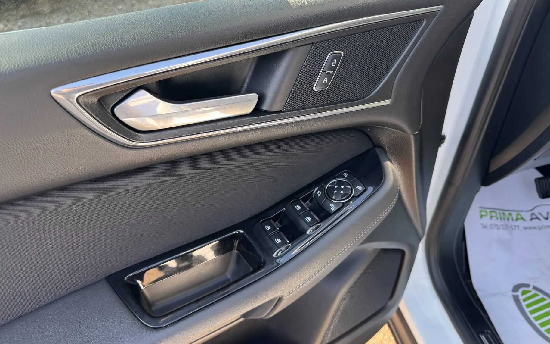 Zunanja slika - Ford S-MAX - TITANIUM°SLO°AUT°NAVI°KAMERA°AVT.KLIMA°PDC°TOUCH°. - 18