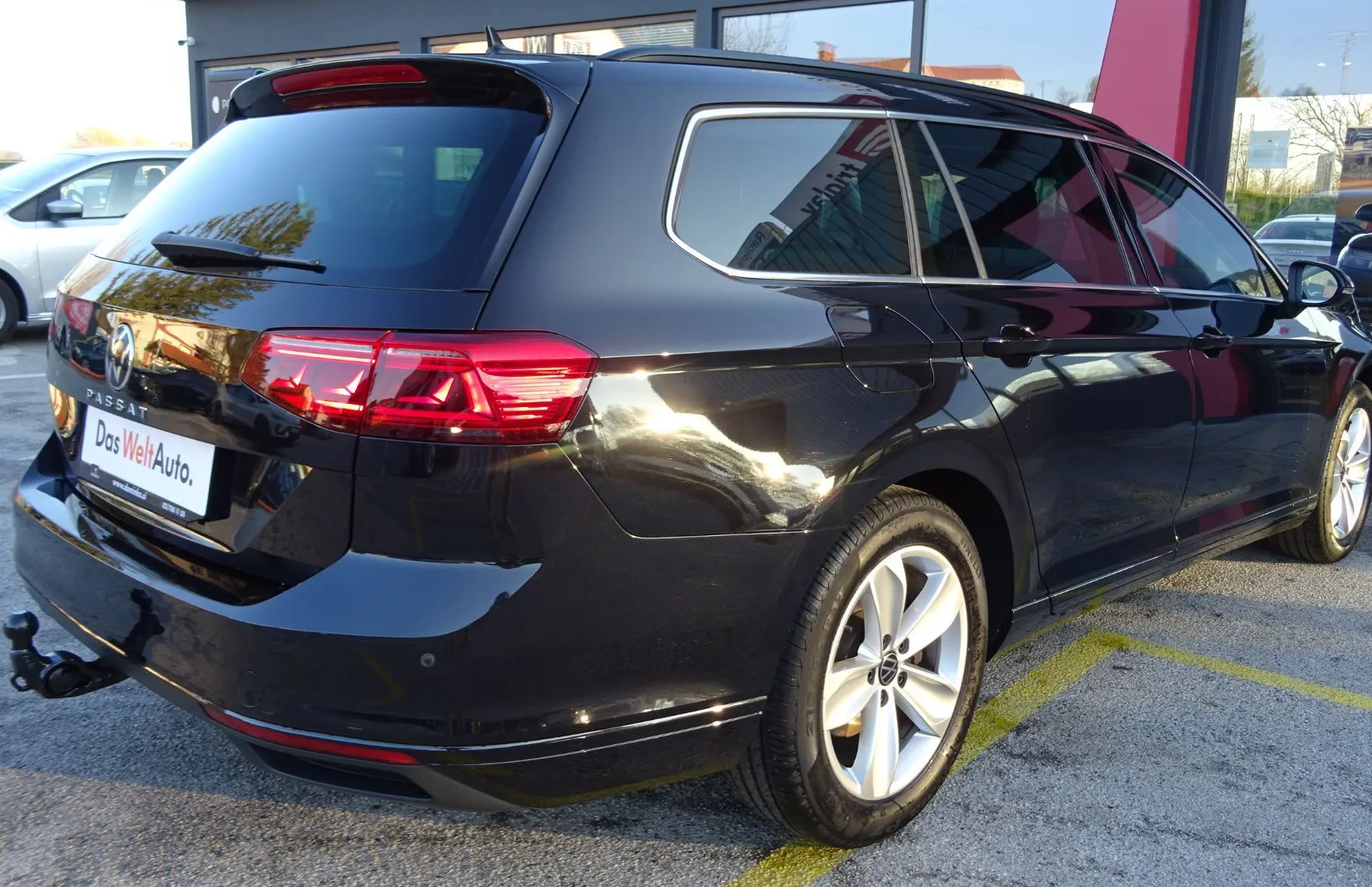 Zunanja slika - Volkswagen Passat - Variant 2.0 TDI DSG BUSINESS 200KM - VLEČNA KLJUKA - - 5