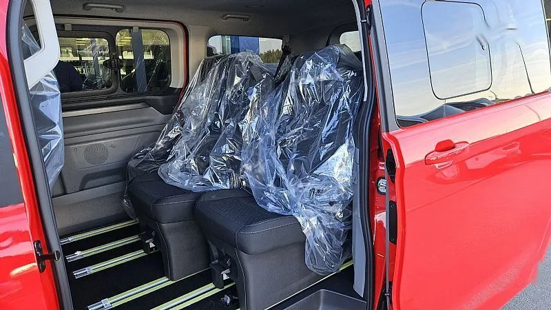 Zunanja slika - Ford E-Transit Custom - TREND 2.0 TDCi L1H1 9 SEDEŽEV - 3