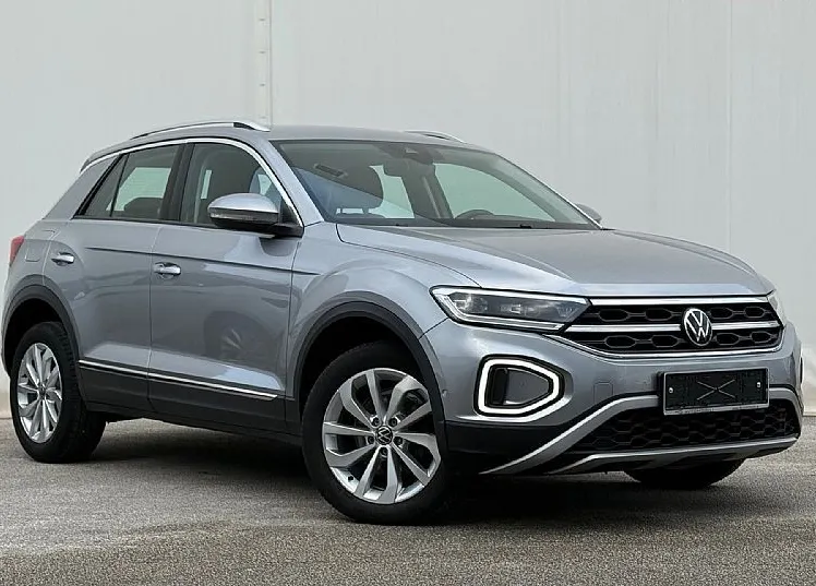 Zunanja slika - VW T-Roc - 1.5 TSI avt. Style KAMERA - 6