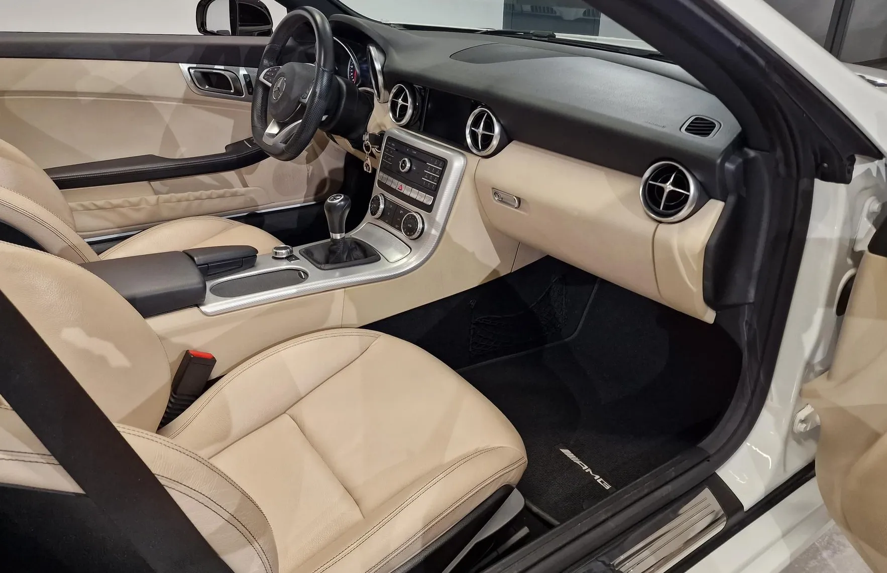 Zunanja slika - Mercedes-Benz SLC-Razred - SLC 180 - 12