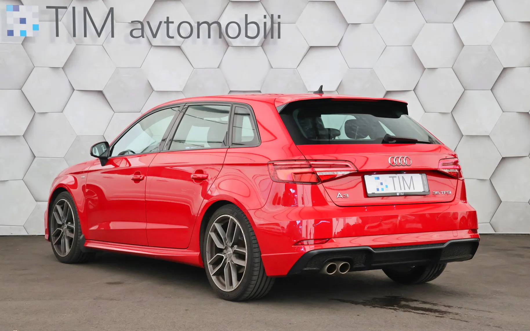 Zunanja slika - Audi A3 - 35 TFSI S-Line 150KM - 4