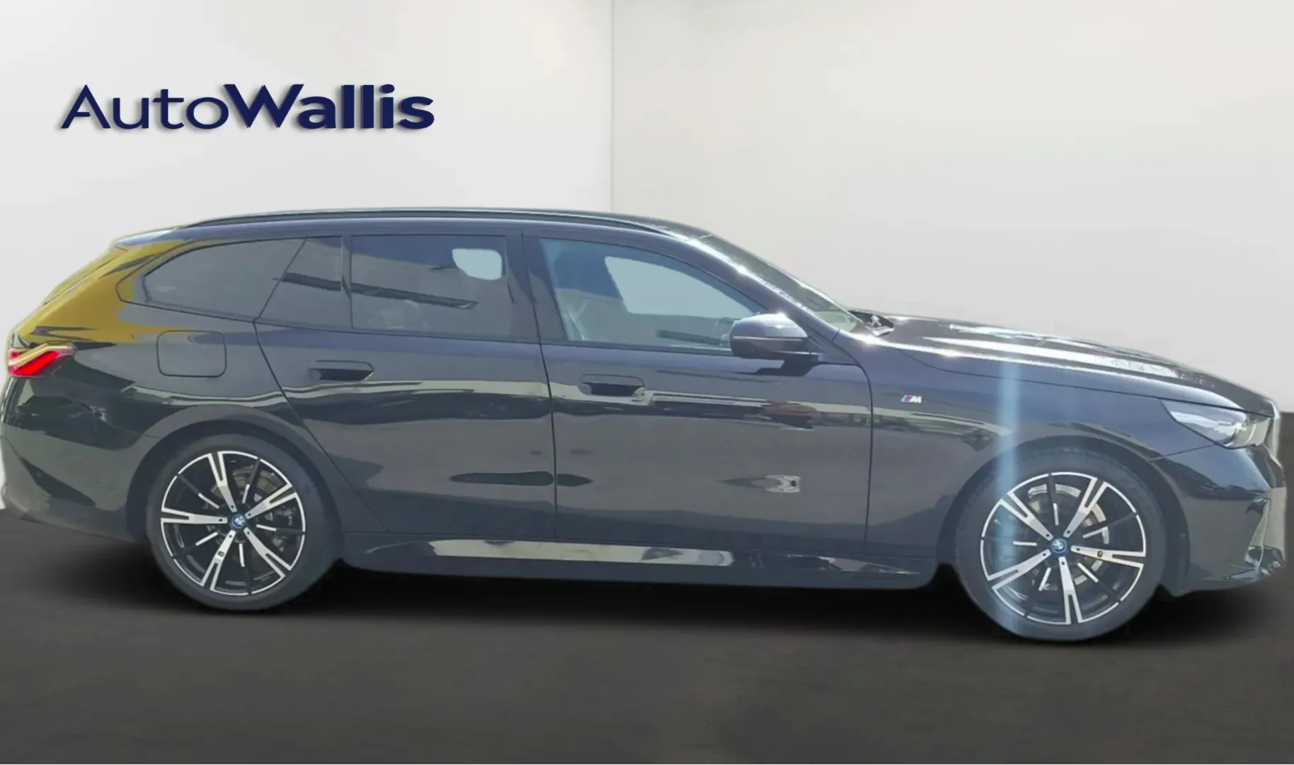 Zunanja slika - BMW i5 Touring - BMW 530e xDrive, 220KW  M Sports package - 4