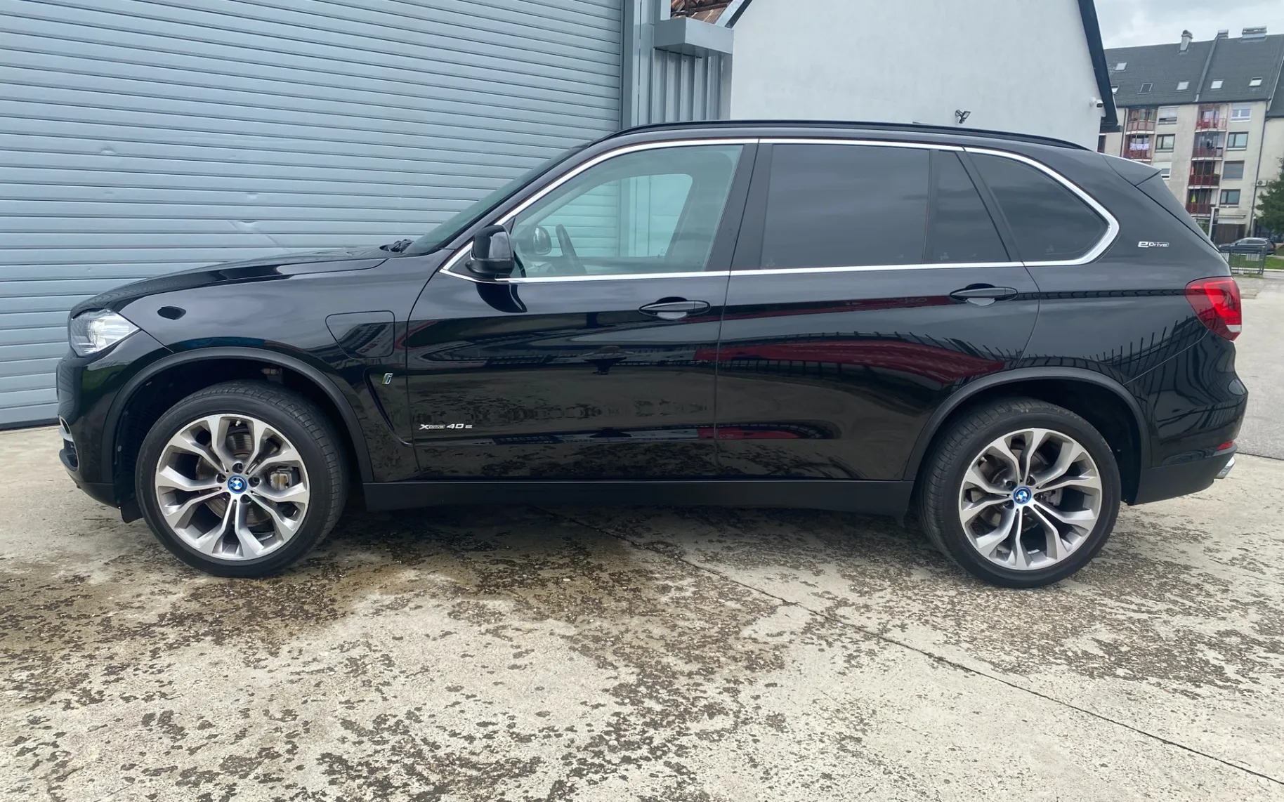 Zunanja slika - BMW X5 - xDrive40e Avt. - 16