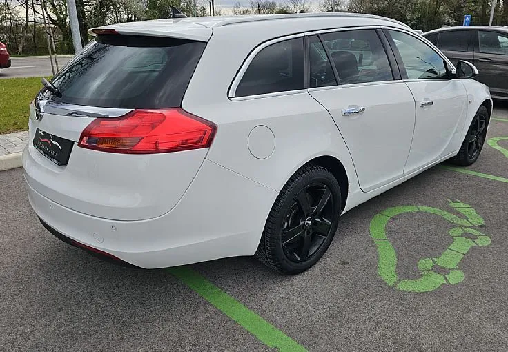 Zunanja slika - Opel Insignia - 2.0 CDTI 118KW S S ST SPORT - 4