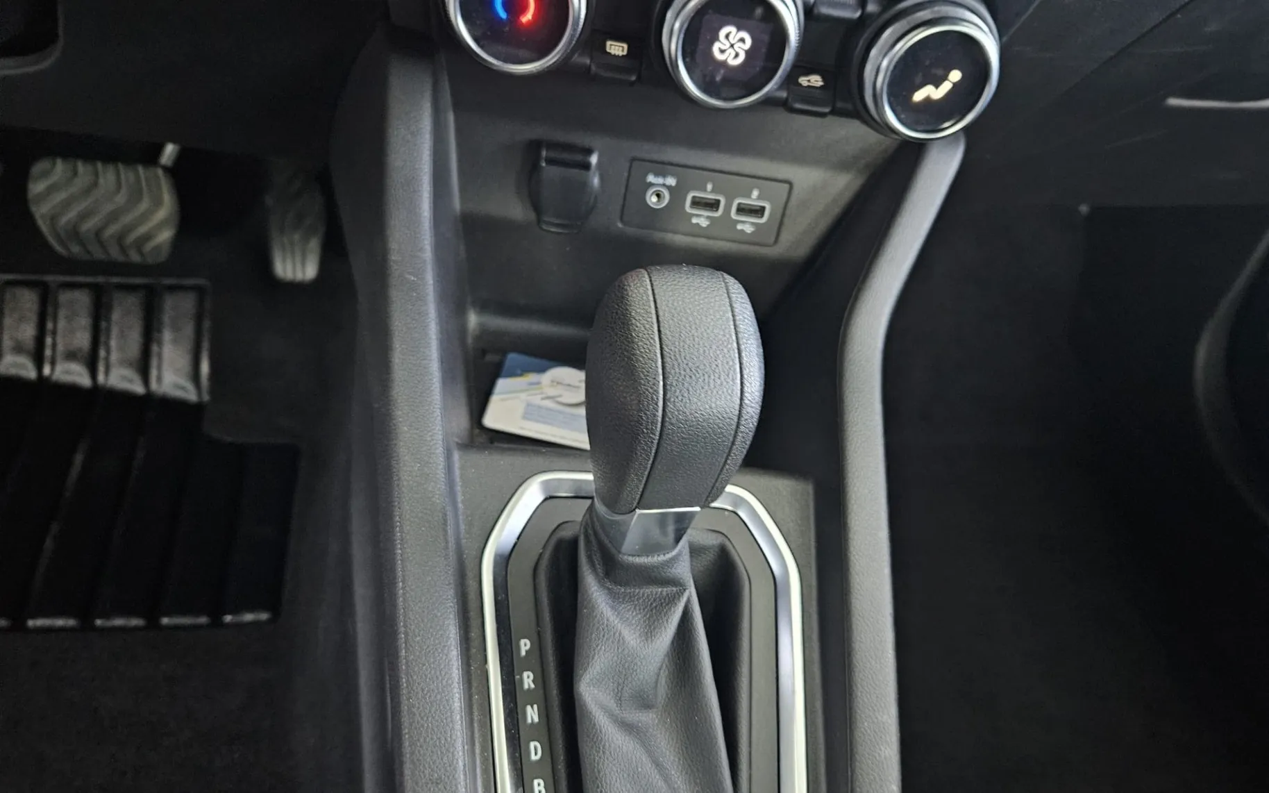 Zunanja slika - Renault Clio - 1.6 E-TECH HYBRID - Business - 9