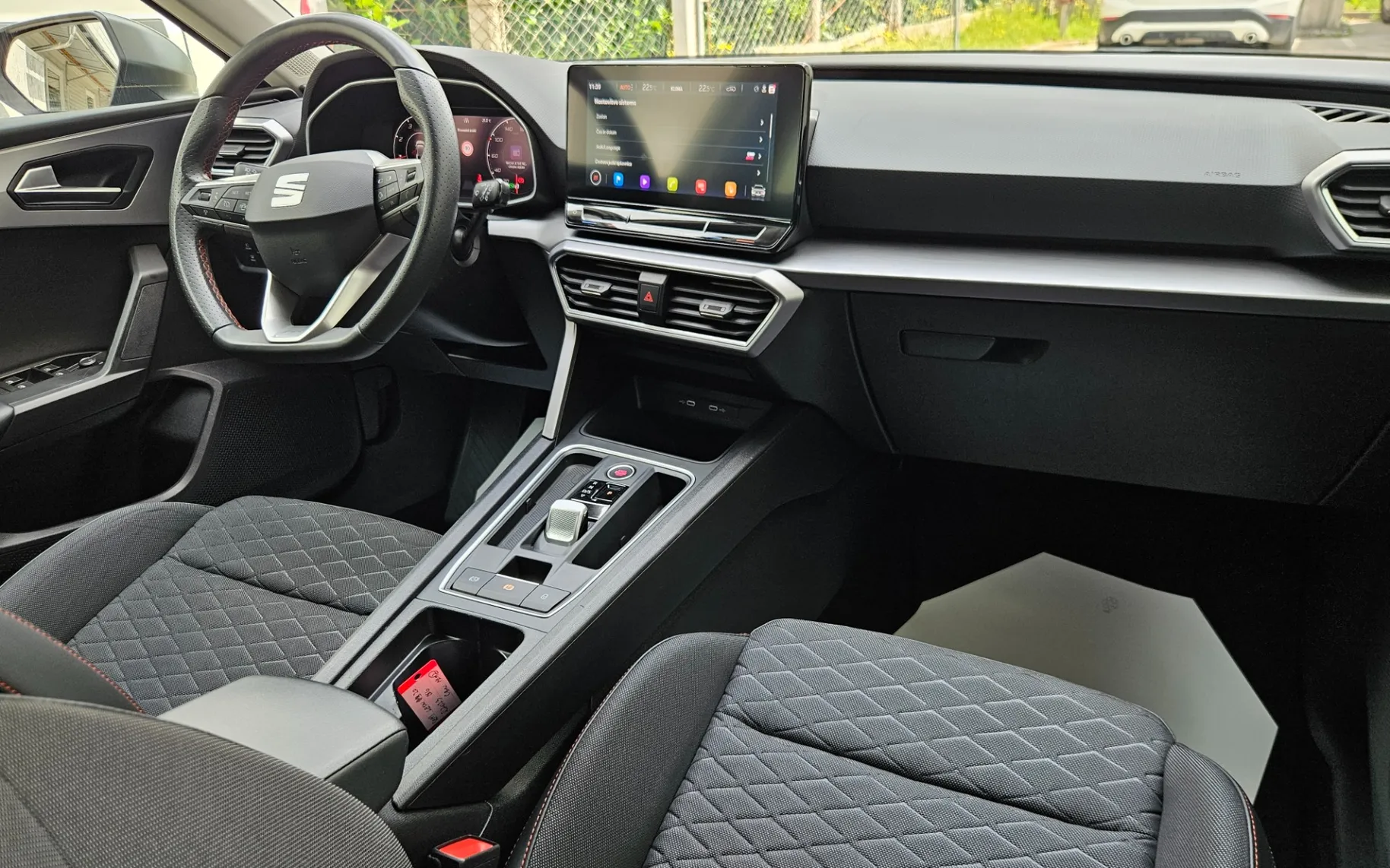 Zunanja slika - Seat Leon - 2.0 TDI DSG FR - 13