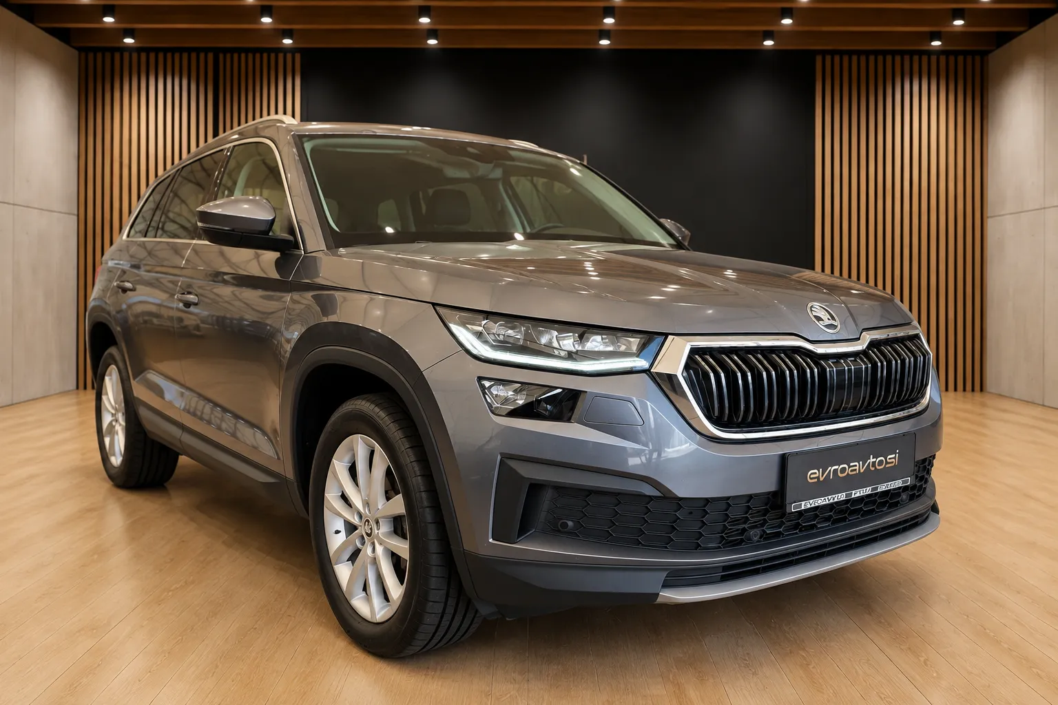 Zunanja slika - Škoda Kodiaq - 2.0 TDI Style DSG-Odlična oprema-Matrix-Vl.naprava - 4