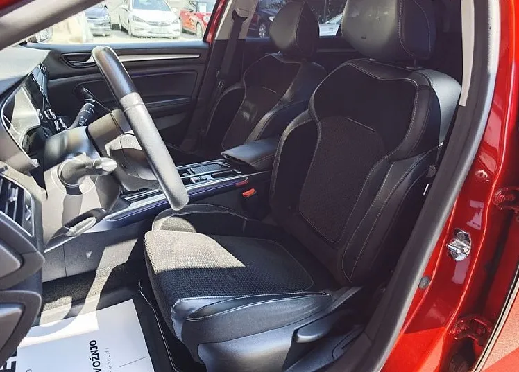 Zunanja slika - Renault Mégane - Megane Energy TCe 130 INTENS - SLO POREKLO - 166€ MESEČNO - 7