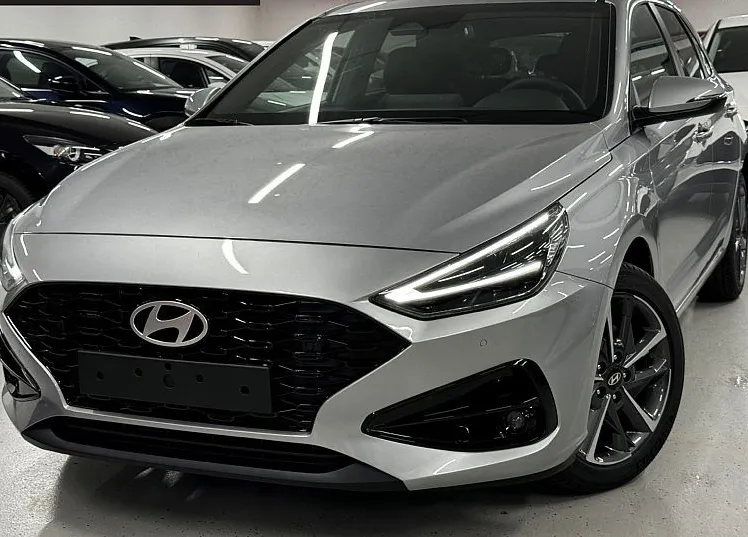 Zunanja slika - Hyundai i30 - 1.5 T-GDI 140 PREMIUM-SMART- WINTER-ECM-W.C. - 1