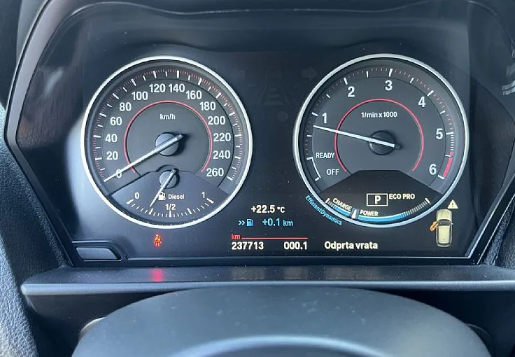 Zunanja slika - BMW Serija 1 - : 120   d AUT. - 8