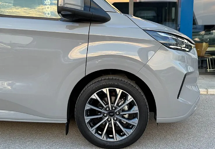 Zunanja slika - Ford Tourneo - Custom 4x4-2.0TDCi-L1-TITANIUMX-AUT-AWD-RADAR-TEMP-SLO - 7