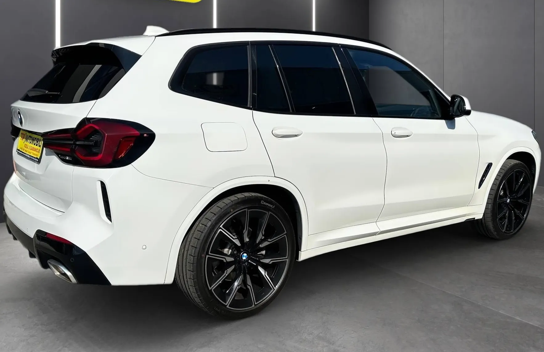 Zunanja slika - BMW X3 - serija : 20d xDRIVE M SPORT PAKET LED NAVI USNJE VIRTUAL - 4