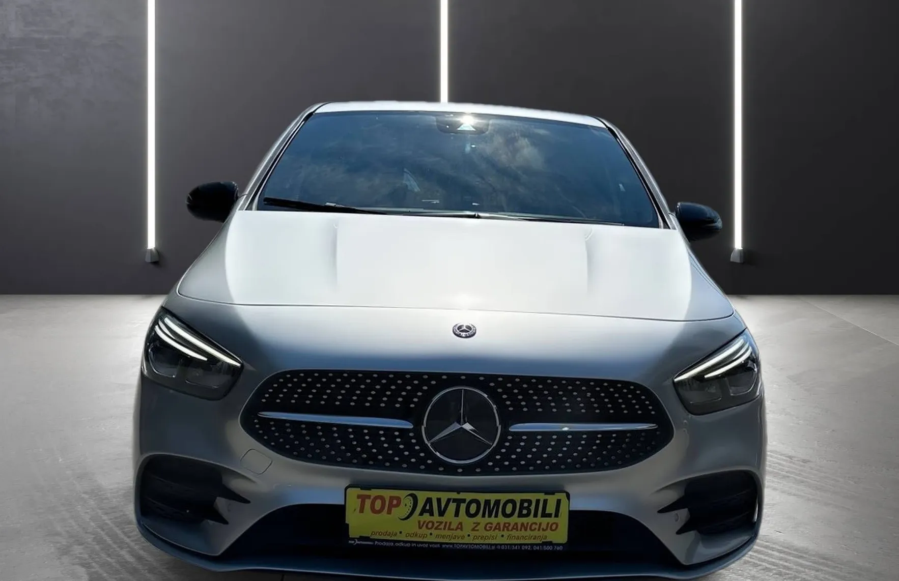 Zunanja slika - Mercedes-Benz B-Razred - 200 AMG LINE MULTIBEAM TEM KAMERA PDC NAVI TOP - 12