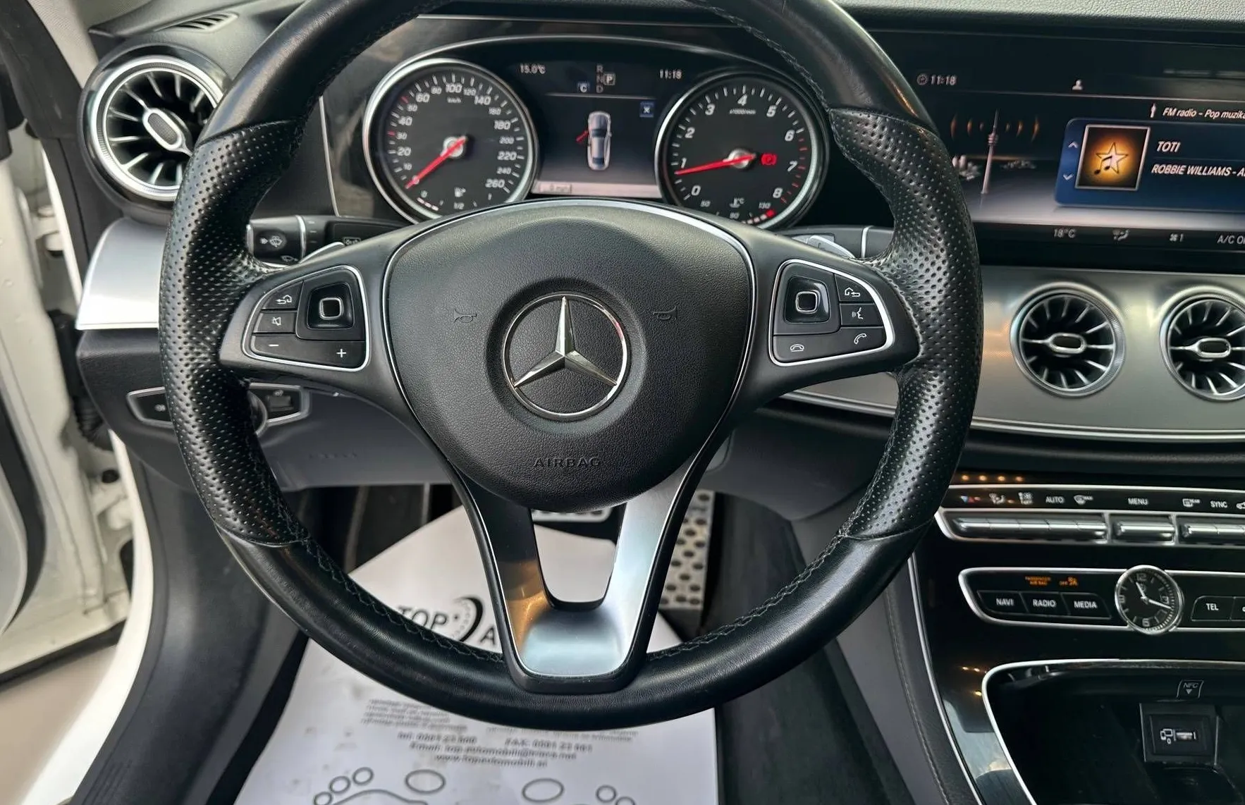 Zunanja slika - Mercedes-Benz E-Razred - COUPE 200 20COL AMG LED NAVI PDC TEM KAMERA TOP - 14