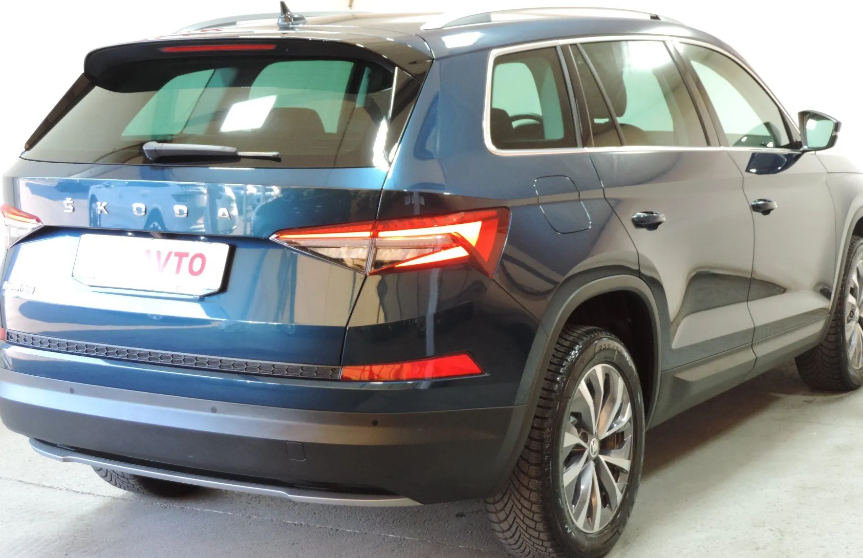 Zunanja slika - Škoda Kodiaq - 4x4 2.0 TDI Style DSG LED-ACC-KEYLESS-KAMMERA - 5
